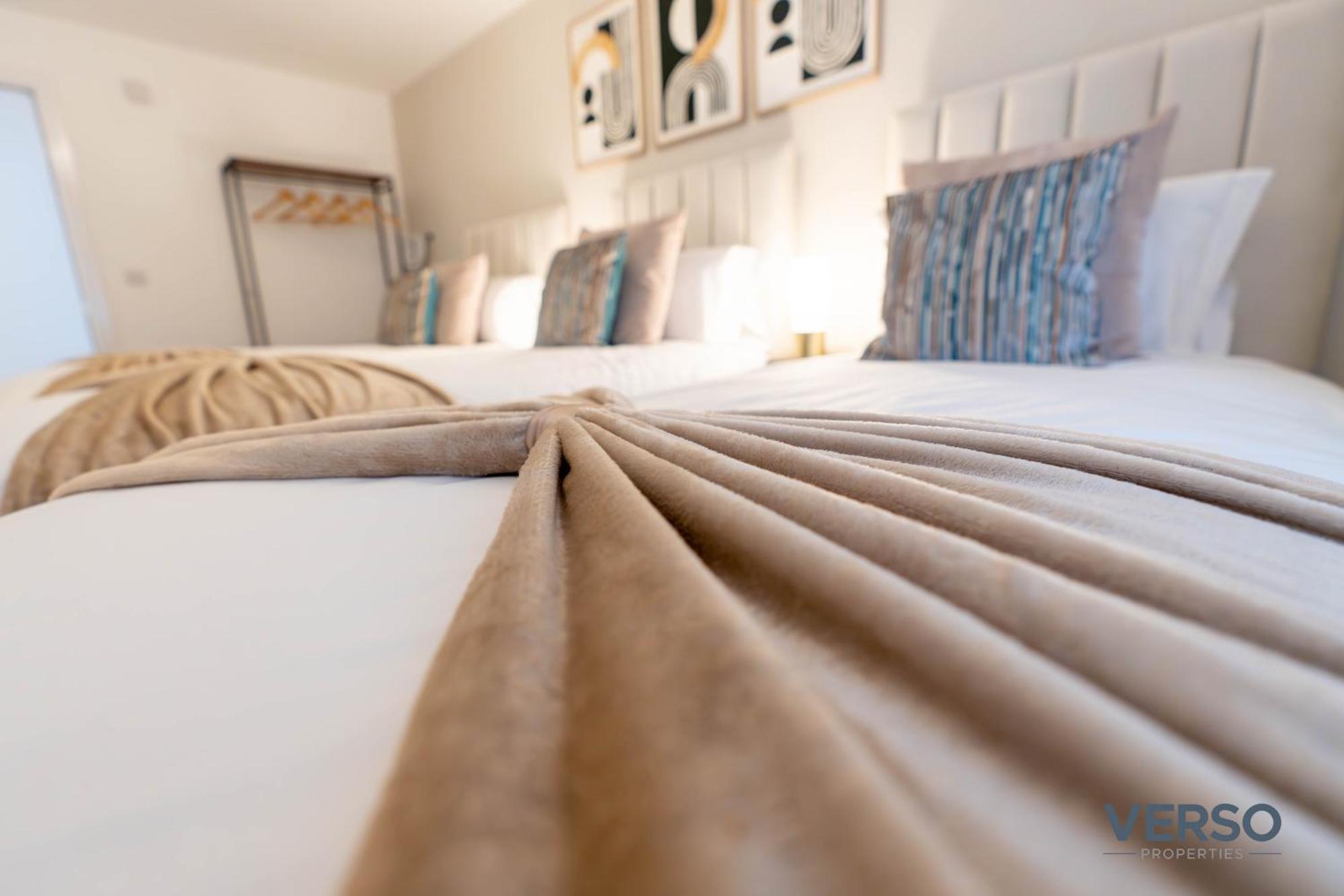 Apartment New 5 X Luxury In Derby, Ideal For Individuals, Couples, Business Or Corporate Guests, Close To Rolls Royce, Donington Park, East Midlands Airport Derby