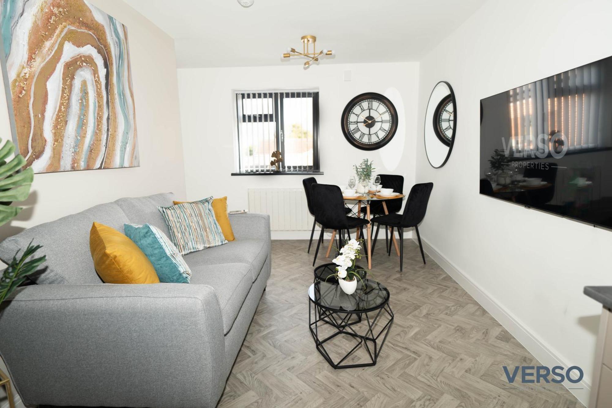 New 5 X Luxury In Derby, Ideal For Individuals, Couples, Business Or Corporate Guests, Close To Rolls Royce, Donington Park, East Midlands Airport Apartment *