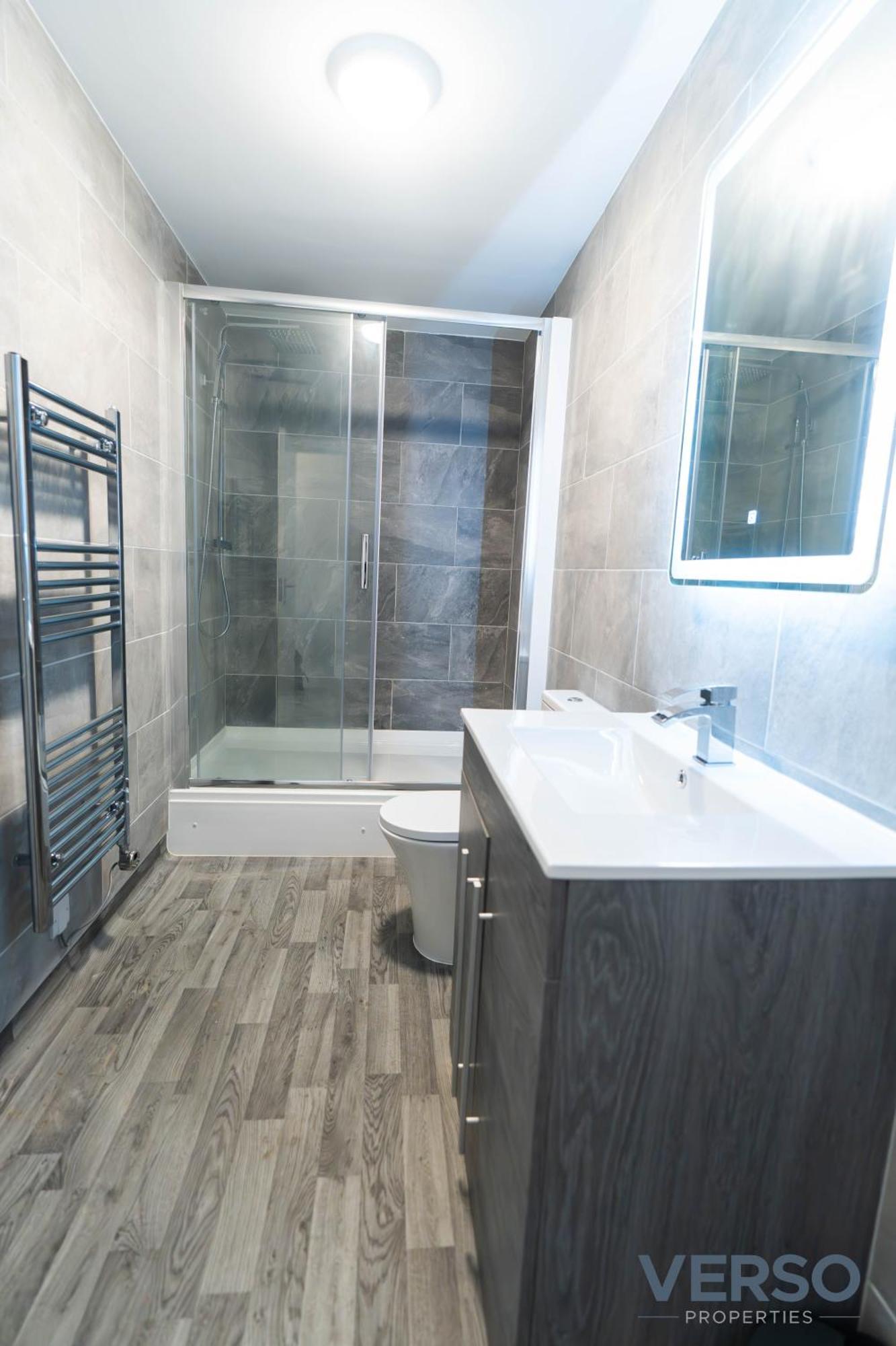 Apartment New 5 X Luxury In Derby, Ideal For Individuals, Couples, Business Or Corporate Guests, Close To Rolls Royce, Donington Park, East Midlands Airport